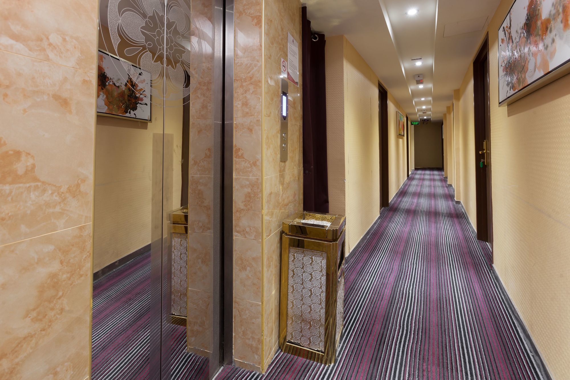 Zen Jalan Raja Laut Chowkit Hotel *
